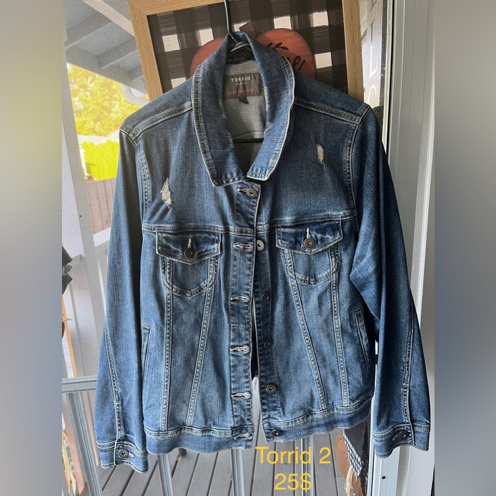 Torrid size 2 Jean coat